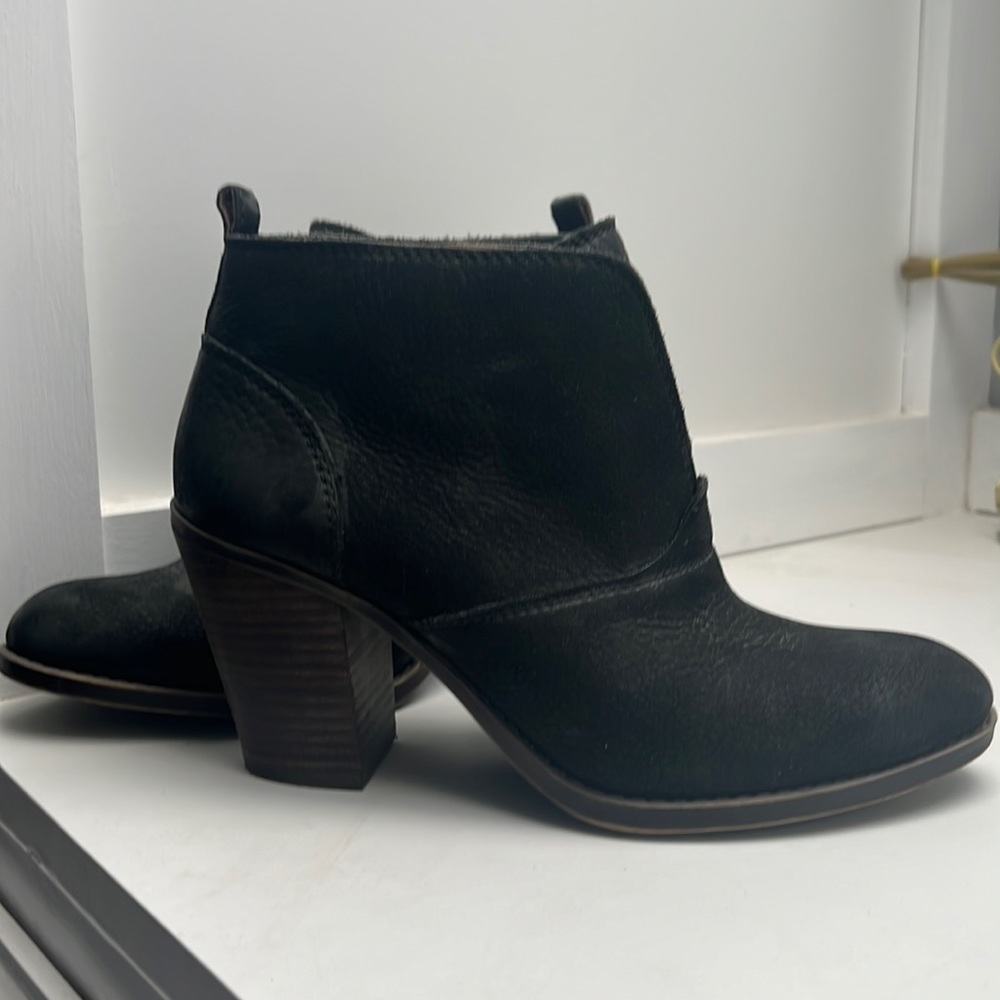 Lucky brand Ankle Boots